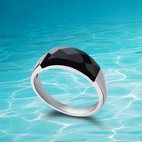 european fashion ladies' rings, sterling sier black stone ring, noble and elegant women jewelry, Golden;silver
european fashion ladies' rings, sterling sier black stone ring, noble and elegant women jewelry, Golden;silver