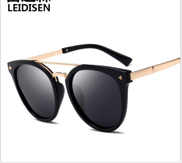 2019male and female coloured reflective coatings, color plates, polarizing sunglasses, sunglasses, polarizing glasses, toads, White;black
2019male and female coloured reflective coatings, color plates, polarizing sunglasses, sunglasses, polarizing glasses, toads, White;black
