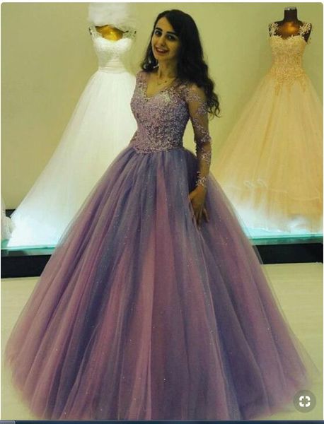 2019 lace long sleeves wedding dresses plus size long sleeves corset beaded deep v-neck light purple bridal gowns custom made, White
2019 lace long sleeves wedding dresses plus size long sleeves corset beaded deep v-neck light purple bridal gowns custom made, White