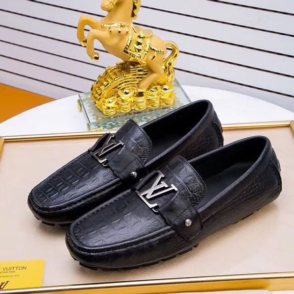 genuine leather mens shoes casual luxury men loafers breathable driving shoes slip on moccasins size:38-44 ing, Black
genuine leather mens shoes casual luxury men loafers breathable driving shoes slip on moccasins size:38-44 ing, Black