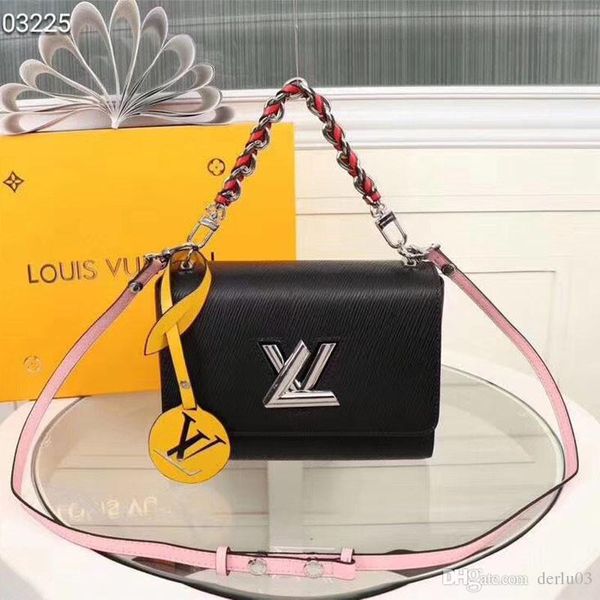 Flap bag women plaid chain bag ladie luxury handbag fa hion de igner pur e houlder me enger bag
Flap bag women plaid chain bag ladie luxury handbag fa hion de igner pur e houlder me enger bag