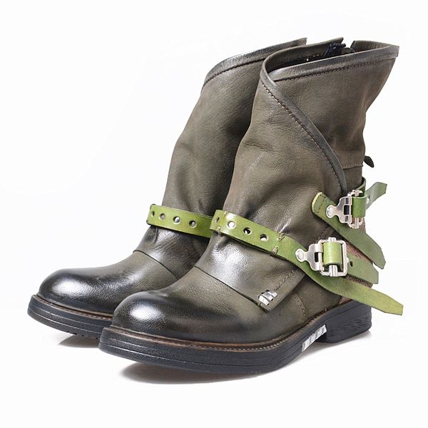 red original woman shoes real leather patchwork short boots women retro low heel boots female martin boots buckle, Black
red original woman shoes real leather patchwork short boots women retro low heel boots female martin boots buckle, Black