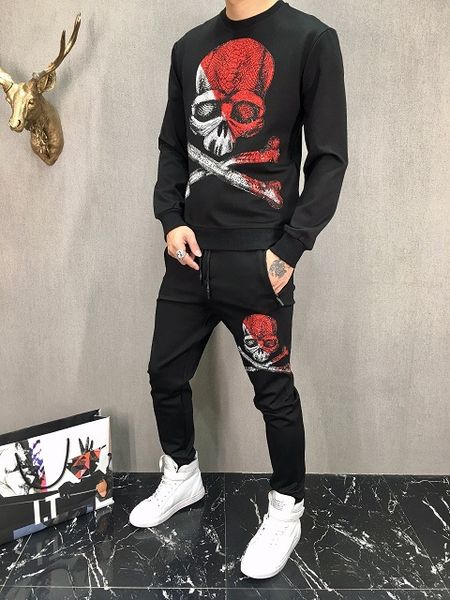 2018ss зима Марка дизайнер мужские костюмы мода горячие алмазный печатных Slim Fit кост
2018ss зима Марка дизайнер мужские костюмы мода горячие алмазный печатных Slim Fit кост