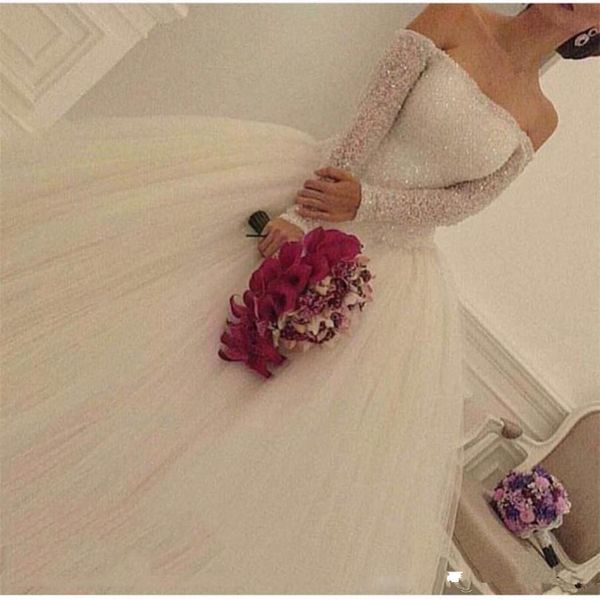 vintage 2019 bridal gowns off the shoulder boat neck bling bling beaded long sleeve ball gown wedding gowns puffy wedding dresses, White
vintage 2019 bridal gowns off the shoulder boat neck bling bling beaded long sleeve ball gown wedding gowns puffy wedding dresses, White