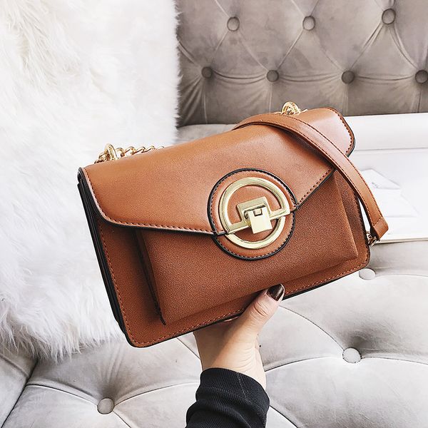 artwork two-tone bags fashion bags famous chain ladies shoulder crossbody bags zelin /10
artwork two-tone bags fashion bags famous chain ladies shoulder crossbody bags zelin /10