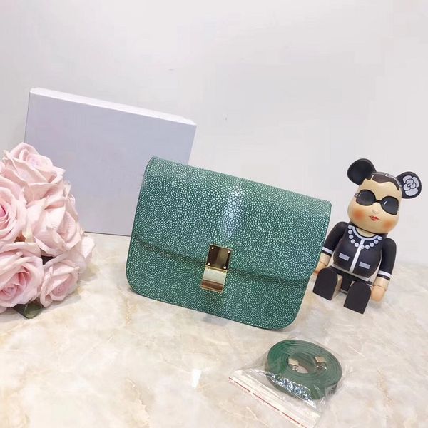 design bag for women female bag elegant shoulder bag purse flap purse bags for female 24cm handbag sale
design bag for women female bag elegant shoulder bag purse flap purse bags for female 24cm handbag sale