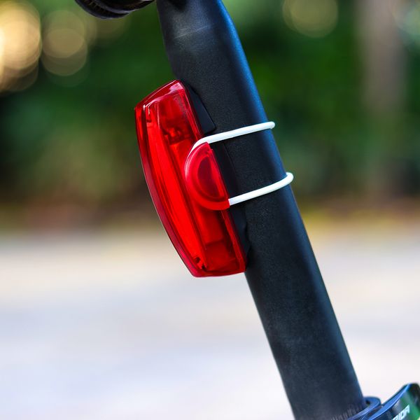 safety bicycle rear light with 6 modes working time up to 7 hours cycling and running usb rechargeable led bike tail light
safety bicycle rear light with 6 modes working time up to 7 hours cycling and running usb rechargeable led bike tail light