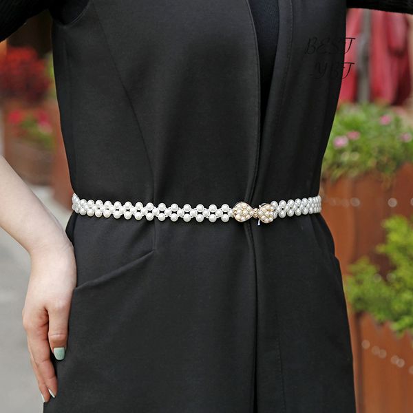 2017 fashion women's faux pearl belt chain crystal rhinestones bow butterfly belt head mosaic lady dress waist, Black;brown
2017 fashion women's faux pearl belt chain crystal rhinestones bow butterfly belt head mosaic lady dress waist, Black;brown