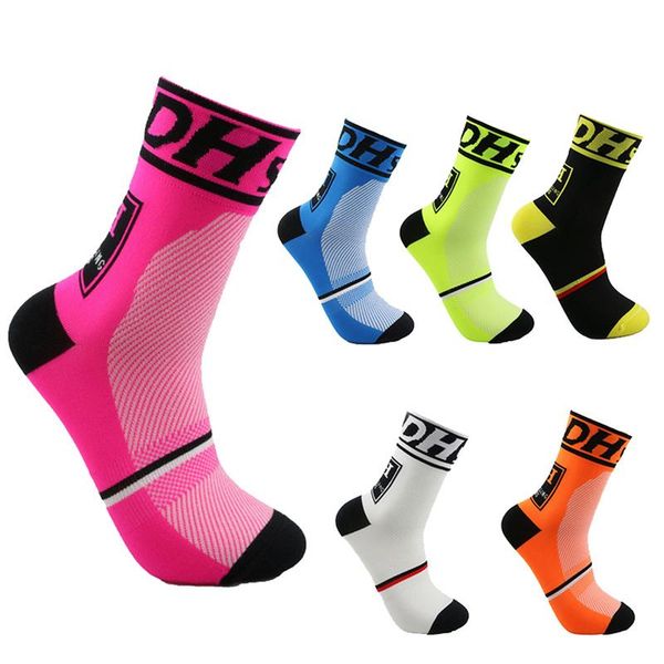 bicycle bike cycling socks outdoor running sports socks men women anti-sweat running basketball sport sock 6 colors, Black
bicycle bike cycling socks outdoor running sports socks men women anti-sweat running basketball sport sock 6 colors, Black