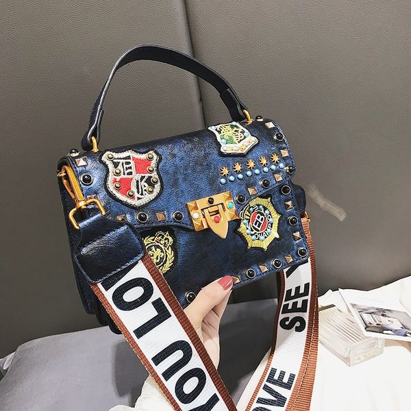 fashion brand pu leather messenger famous brand women shoulder bag envelope women crossbody wide strap bag sjp/6
fashion brand pu leather messenger famous brand women shoulder bag envelope women crossbody wide strap bag sjp/6