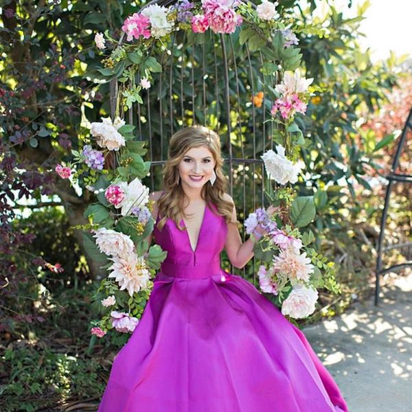 new fashion fushcia prom dresses deep v neck bow cross back satinfloor length long a line party gowns custom size, Black
new fashion fushcia prom dresses deep v neck bow cross back satinfloor length long a line party gowns custom size, Black