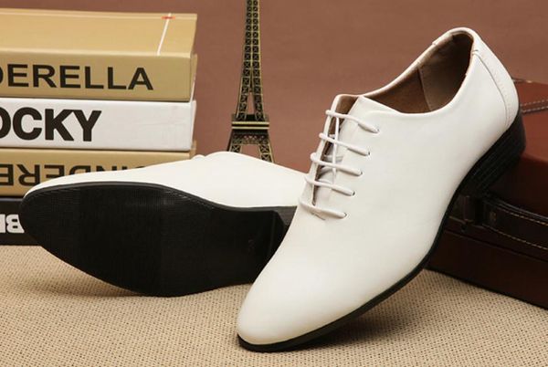 send 2018 new style fashion men's pointed end leather shoes in spring and autumn, Black
send 2018 new style fashion men's pointed end leather shoes in spring and autumn, Black