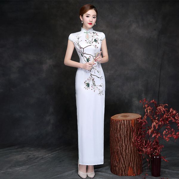 chinese traditional long silk dress women elegance long cheongsam lady party silk qipao print flower wedding party dresses 90, Red
chinese traditional long silk dress women elegance long cheongsam lady party silk qipao print flower wedding party dresses 90, Red