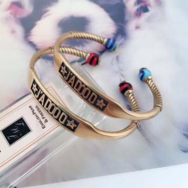 New Luxury Brand Letters Bangle Retro Bronze Color Open Bracelet Chamilia Beads Bracelet Women Girl Party Jewelry Accessories
New Luxury Brand Letters Bangle Retro Bronze Color Open Bracelet Chamilia Beads Bracelet Women Girl Party Jewelry Accessories