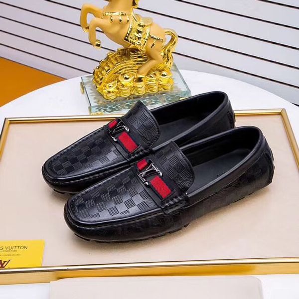 2018 Men's Shoes Luxury Brand Genuine Leather Casual Driving Oxfords Flats Shoes Mens Loafers Moccasins Italian Men Driving Shoes EU38-44
2018 Men's Shoes Luxury Brand Genuine Leather Casual Driving Oxfords Flats Shoes Mens Loafers Moccasins Italian Men Driving Shoes EU38-44