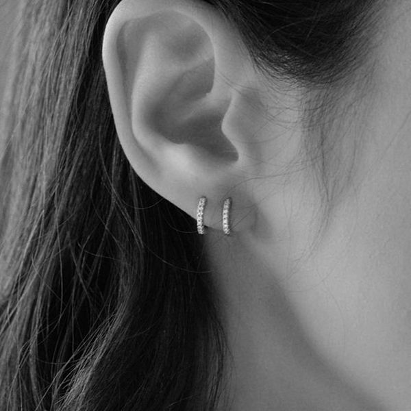 925 sterling silver hoop earring huggie earrings for women pack of 1 pair, Golden;silver
925 sterling silver hoop earring huggie earrings for women pack of 1 pair, Golden;silver