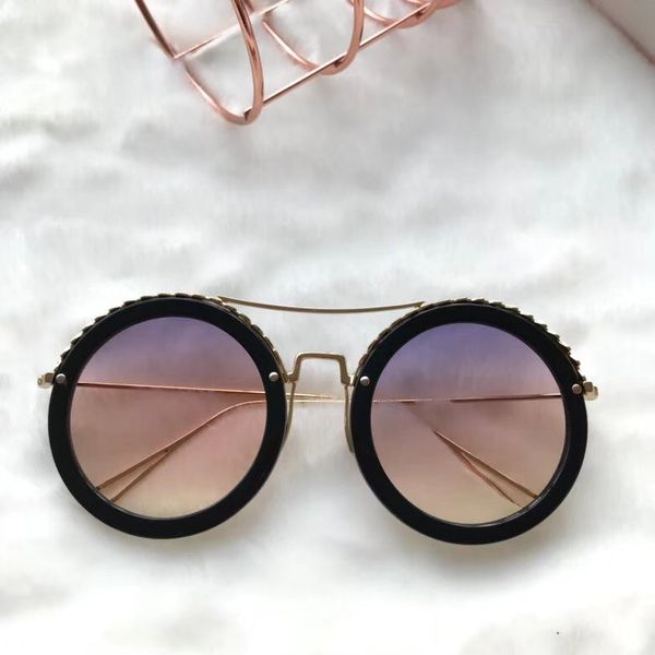new fashion women sunglasses oculos 018 men sunglasses simple and generous men sun glasses outdoor uv400 protection eyewear with case, White;black
new fashion women sunglasses oculos 018 men sunglasses simple and generous men sun glasses outdoor uv400 protection eyewear with case, White;black