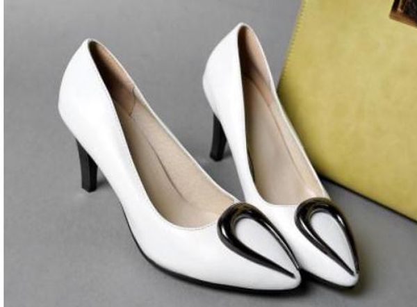 send 2018 spring and autumn new style pointed end high-heeled shallow mouth fine heel women's shoes, Black
send 2018 spring and autumn new style pointed end high-heeled shallow mouth fine heel women's shoes, Black