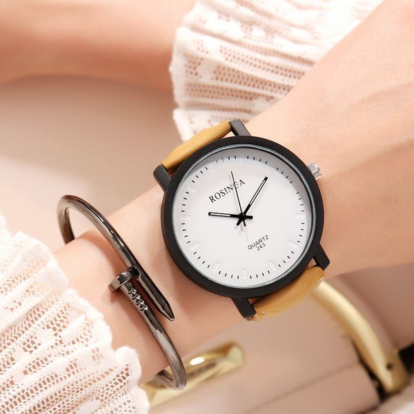 classic simple dial leather dress business analog quartz watch wristwatch gift for women men male students quartz watch, Slivery;brown
classic simple dial leather dress business analog quartz watch wristwatch gift for women men male students quartz watch, Slivery;brown