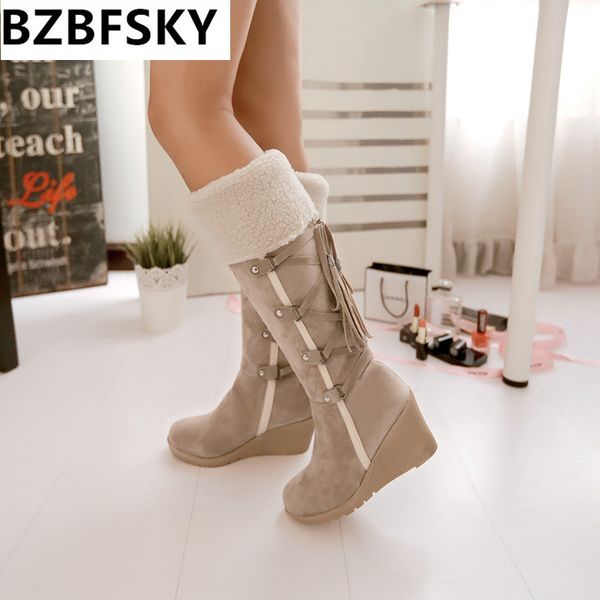 fashion scrub plush snow boots women wedges knee-high slip-resistant boots thermal female cotton-padded shoes warm plus size 43, Black
fashion scrub plush snow boots women wedges knee-high slip-resistant boots thermal female cotton-padded shoes warm plus size 43, Black