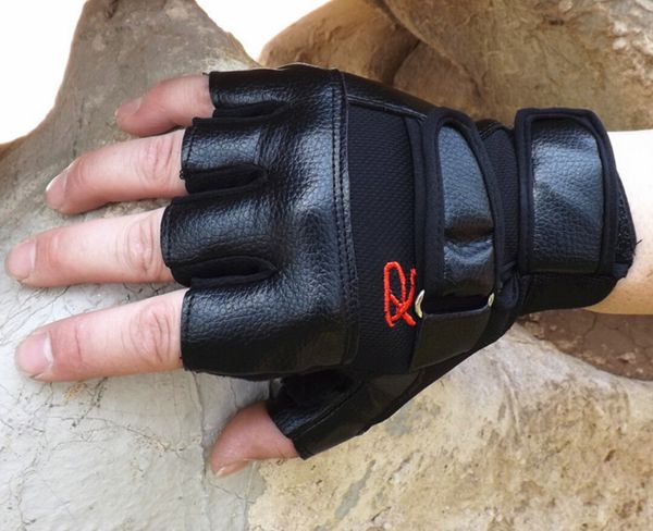 half-finger gloves wholesale men's riding faux leather sports outdoor wear-resistant anti-skid fitness riding gloves, Black
half-finger gloves wholesale men's riding faux leather sports outdoor wear-resistant anti-skid fitness riding gloves, Black
