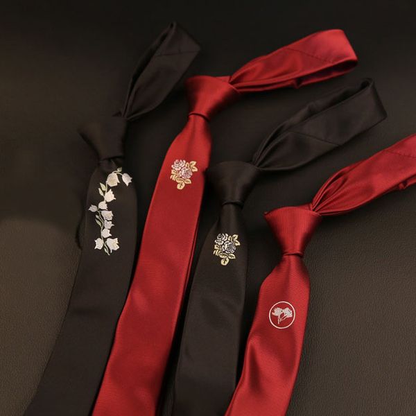 embroidery narrow solid tie 5cm mens fashion red black ties flower casual personality skinny ties slim party wedding neckties, Black;blue
embroidery narrow solid tie 5cm mens fashion red black ties flower casual personality skinny ties slim party wedding neckties, Black;blue