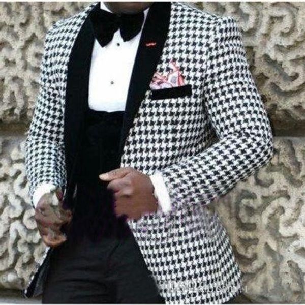 houndstooth men wedding tuxedos black shawl lapel one button groom tuxedos 2019 style men dinner/darty 3 piece suit(jacket+pants+tie+vest)59, Black;gray
houndstooth men wedding tuxedos black shawl lapel one button groom tuxedos 2019 style men dinner/darty 3 piece suit(jacket+pants+tie+vest)59, Black;gray