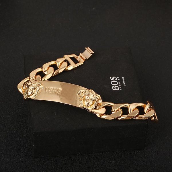 High-end Brand Letters Design Bracelet Gold Plated Chain Brace Lace Head Portrait Accessories Wristband Cuff Punk Bangle Women Men Jewelry
High-end Brand Letters Design Bracelet Gold Plated Chain Brace Lace Head Portrait Accessories Wristband Cuff Punk Bangle Women Men Jewelry