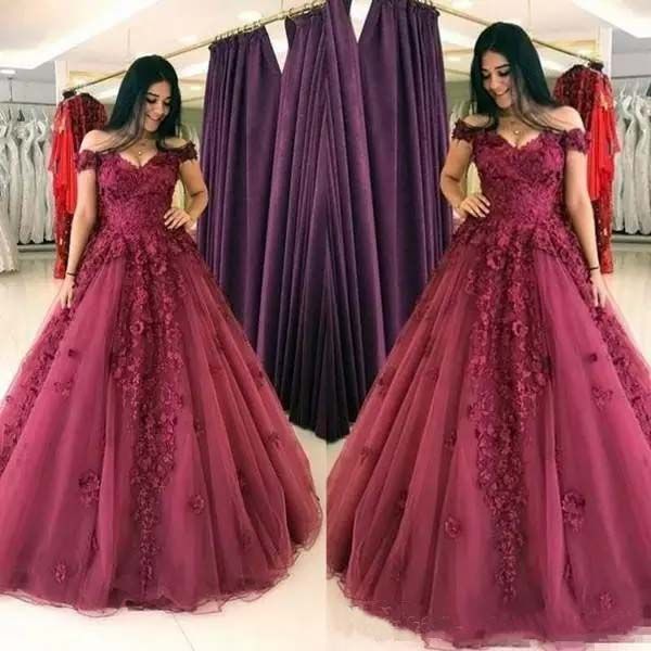 custom burgundy off shoulder lace prom dresses 2018 with 3d appiques tulle floor length formal evening party gowns, Black
custom burgundy off shoulder lace prom dresses 2018 with 3d appiques tulle floor length formal evening party gowns, Black