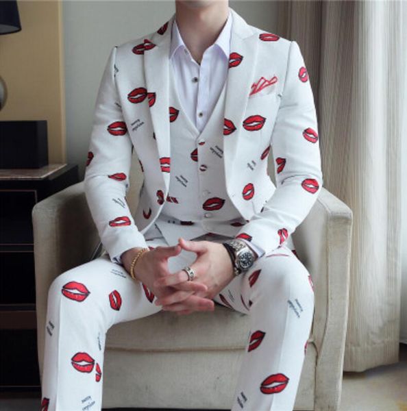 anzug white suits mens 2017 terno masculino slim fit flower mens suits slim fit red lip erkek takim elbise club outfits 3 piece, White;black
anzug white suits mens 2017 terno masculino slim fit flower mens suits slim fit red lip erkek takim elbise club outfits 3 piece, White;black