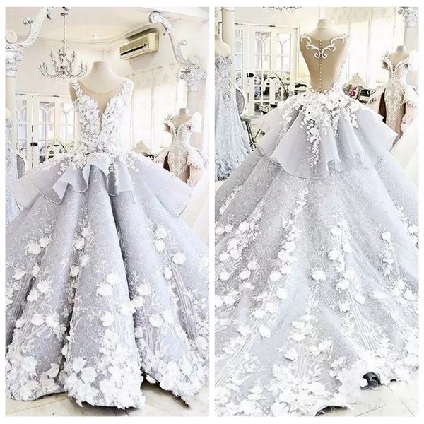 2019 sheer neck puffy ball gown 3d flowers adorned quinceanera dresses peplum luxury vestidos de quinceanera wear custom, Blue;red
2019 sheer neck puffy ball gown 3d flowers adorned quinceanera dresses peplum luxury vestidos de quinceanera wear custom, Blue;red
