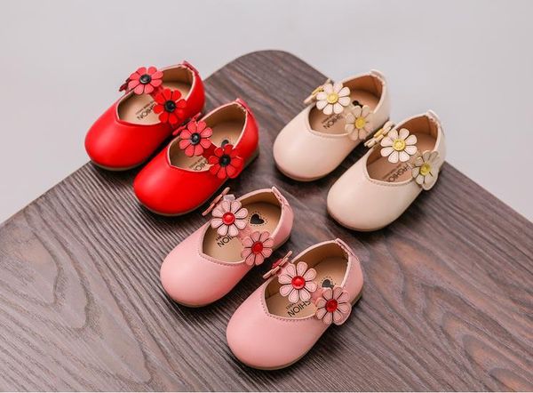 2018 children leather shoes handmade leisure sneakers brand new kids shoes girls shoes flower sweet girl sneakers, Black;red
2018 children leather shoes handmade leisure sneakers brand new kids shoes girls shoes flower sweet girl sneakers, Black;red