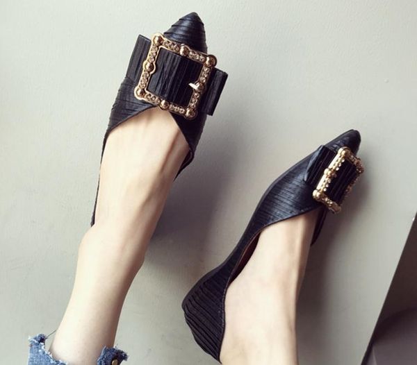 send fashion 2018 summer and autumn new style water drill shallow mouth pointed end flat bottom women's singles, Black
send fashion 2018 summer and autumn new style water drill shallow mouth pointed end flat bottom women's singles, Black