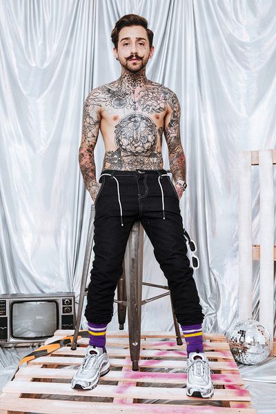 tkpa designed mens denim pants black blue vintage washed jeans high street embroidery male jeansing
tkpa designed mens denim pants black blue vintage washed jeans high street embroidery male jeansing