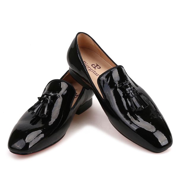 New Handmade men leather shoes with leather spikes tassel Fashion Party and wedding men's loafers plus size male flats
New Handmade men leather shoes with leather spikes tassel Fashion Party and wedding men's loafers plus size male flats