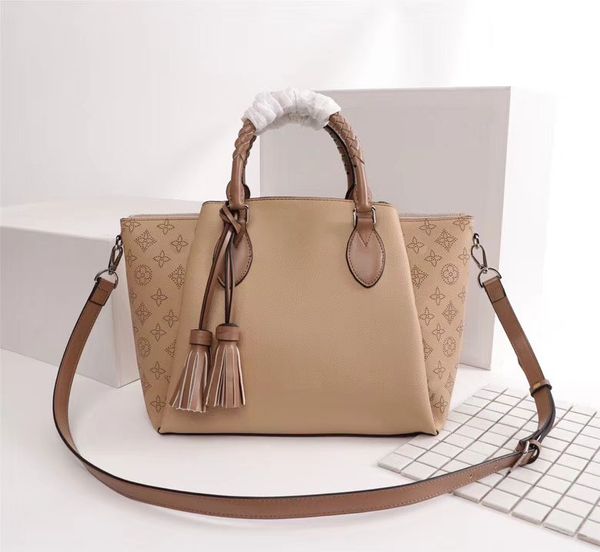 haumea mahina tote bags fashhion designer purse for women leather shoulder handbag cross body bag tote bags cluthes
haumea mahina tote bags fashhion designer purse for women leather shoulder handbag cross body bag tote bags cluthes