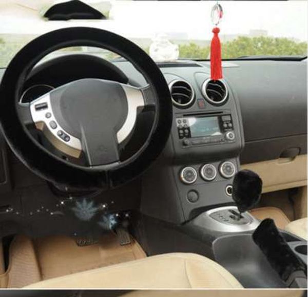 durabel pure wool warm plush winter car steering wheel cover universal anti-slip steering wheel hubs
durabel pure wool warm plush winter car steering wheel cover universal anti-slip steering wheel hubs