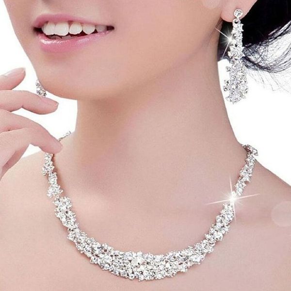 2018 new luxury cz clear crystal ruby necklace earrings evening party wedding jewelry sets for bridal jewelry2018 crystal bridal jewelry set, Slivery;golden
2018 new luxury cz clear crystal ruby necklace earrings evening party wedding jewelry sets for bridal jewelry2018 crystal bridal jewelry set, Slivery;golden