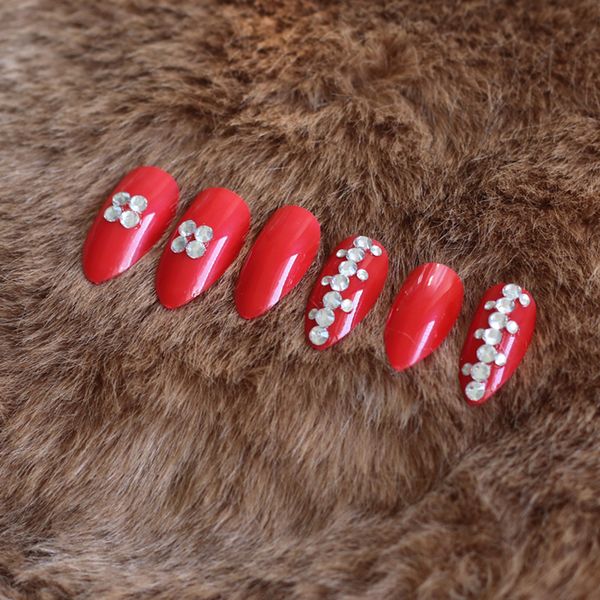 24pcs fashion full diamond crystal diamond stiletto high candy color handmade fake nails wild red w63, Red;gold
24pcs fashion full diamond crystal diamond stiletto high candy color handmade fake nails wild red w63, Red;gold