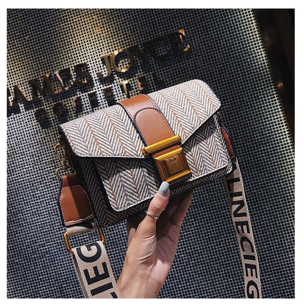 fashion pu leather shoulder single hasp messenger bags women wide strap bags youkeyoupin /9
fashion pu leather shoulder single hasp messenger bags women wide strap bags youkeyoupin /9