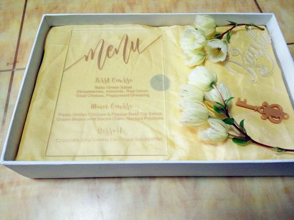 menu card,clear acrylic customized engraved wedding menu cards with envelope,box and flower not included (165mmx114mmx2mm
menu card,clear acrylic customized engraved wedding menu cards with envelope,box and flower not included (165mmx114mmx2mm
