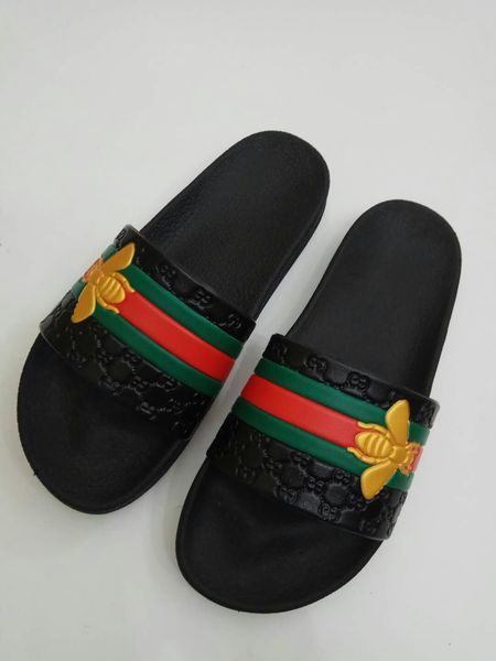NEW Little bee Europe Brand Fashion men womens striped designer sandals causal Non-slip summer huaraches slippers flip flops slipper
NEW Little bee Europe Brand Fashion men womens striped designer sandals causal Non-slip summer huaraches slippers flip flops slipper