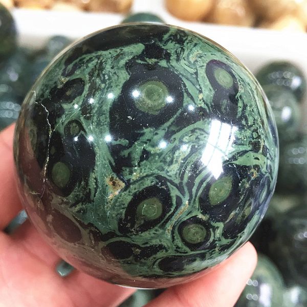 The diameter of 70mm Beauteous Natural Quartz Crystal Peacock eye ball Stone Lucky magic ball Dot Cure
The diameter of 70mm Beauteous Natural Quartz Crystal Peacock eye ball Stone Lucky magic ball Dot Cure