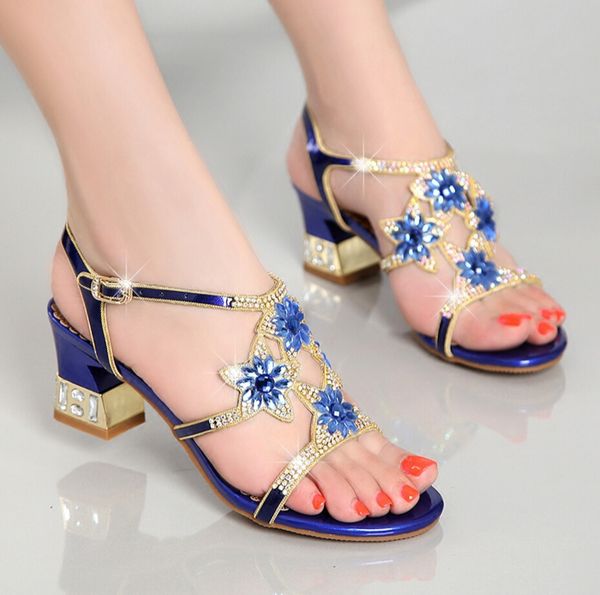Summer sandals female han edition 2018 new diamond with crystal diamond sexy shoes for women's shoes
Summer sandals female han edition 2018 new diamond with crystal diamond sexy shoes for women's shoes