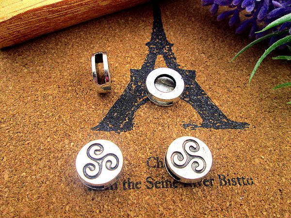 45pcs 12mm antique silver another form of sun symbolic "three curved legs" or "triplehelix" charms pendants, Bronze;silver
45pcs 12mm antique silver another form of sun symbolic "three curved legs" or "triplehelix" charms pendants, Bronze;silver