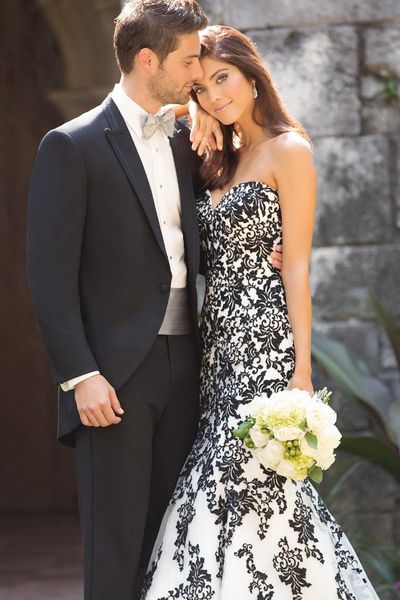 morning style black tailcoat men wedding tuxedos fashion groom tuxedos men formal dinner prom suit (jacket+pants+tie+girdle)196, Black;gray
morning style black tailcoat men wedding tuxedos fashion groom tuxedos men formal dinner prom suit (jacket+pants+tie+girdle)196, Black;gray
