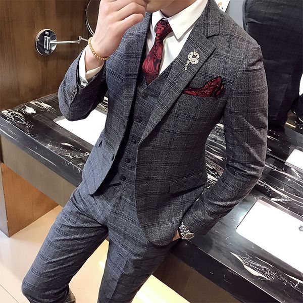 classic men's long sleeve plaid suit jacket fashion slim eleyoung men blazer suit, White;black
classic men's long sleeve plaid suit jacket fashion slim eleyoung men blazer suit, White;black