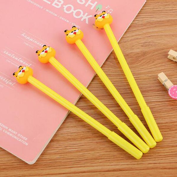 3 pieces/batch 0.38 mm gel pen cute cat garfield gel pen kawaii school office training supplies cute children reward gift
3 pieces/batch 0.38 mm gel pen cute cat garfield gel pen kawaii school office training supplies cute children reward gift