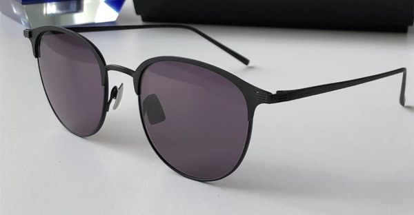 150t sunglasses fashion women deisnger popular full frame uv400 lens summer style big square black color big face come with case, White;black
150t sunglasses fashion women deisnger popular full frame uv400 lens summer style big square black color big face come with case, White;black