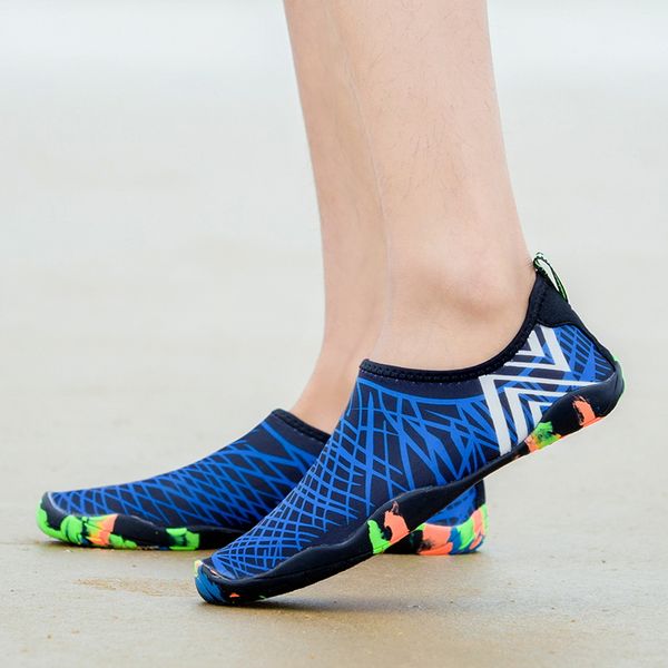 2020 new men women beach water shoes summer outdoors swimming shoe soft seaside creek wading shoes couple sneakers
2020 new men women beach water shoes summer outdoors swimming shoe soft seaside creek wading shoes couple sneakers